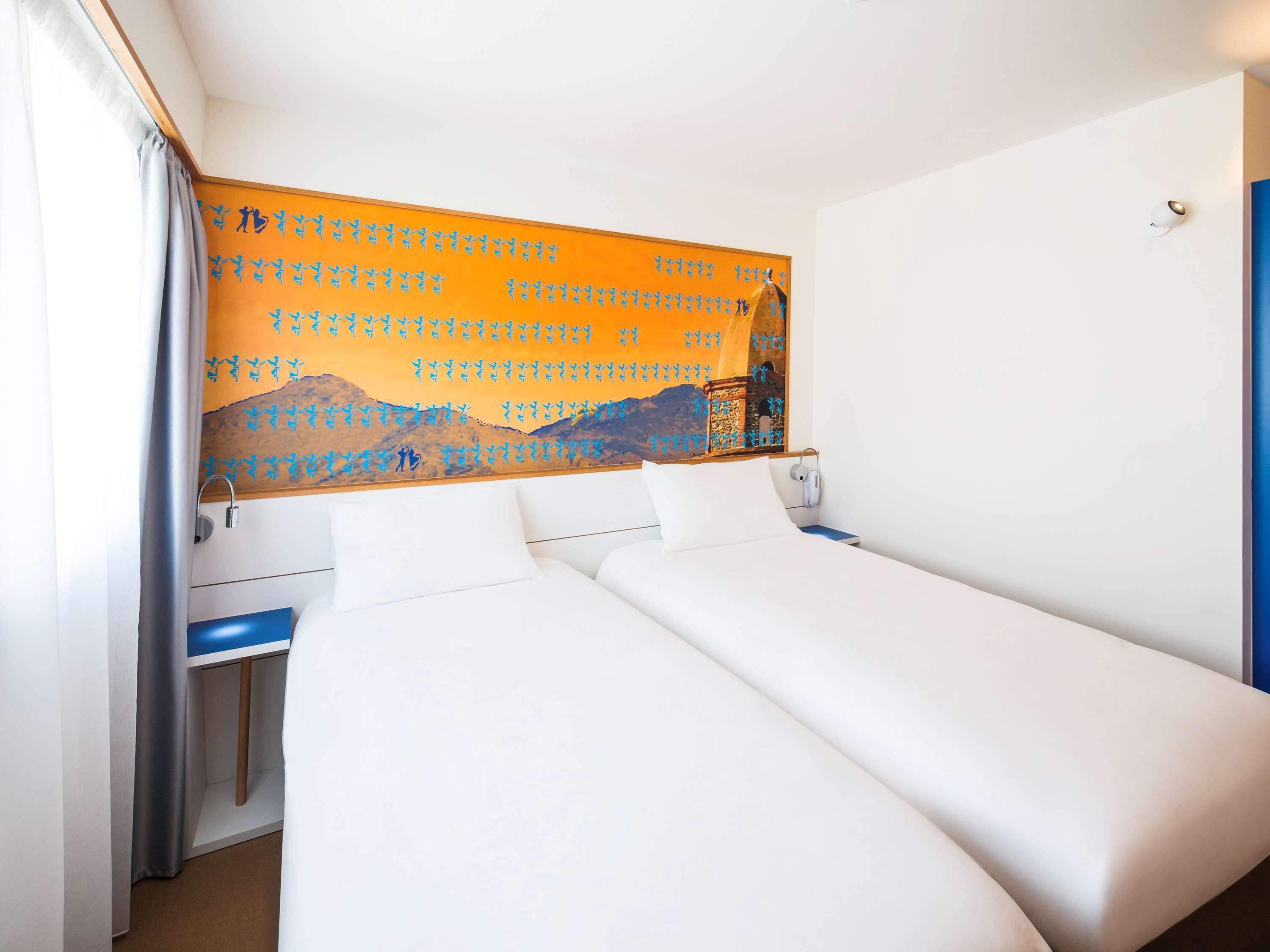 Ibis Styles Collioure Port Vendres Hotel Exterior foto