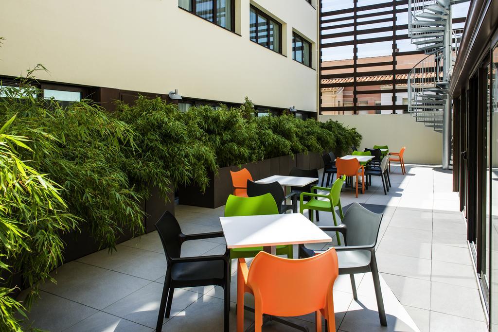 Ibis Styles Collioure Port Vendres Hotel Exterior foto